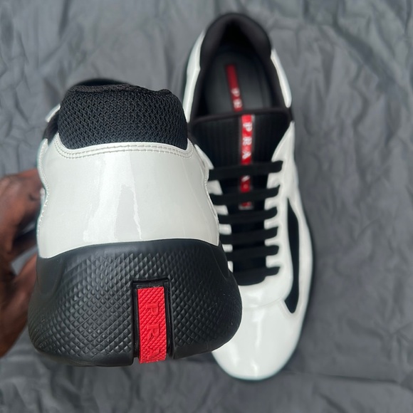 MEN PRADA SNEAKER BLACK/WHITE  Size 11 - Picture 3 of 14